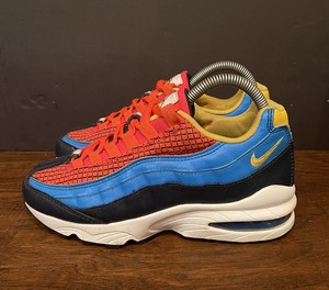 Chicos de Nike Air Max 95 Zapatillas De Hombre Araña Excelente condición  usada Talla 5Y | eBay