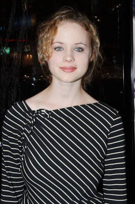 Thora Birch at World Premiere of DreamWorks' House of Sand Fog Arr- Old Photo 1