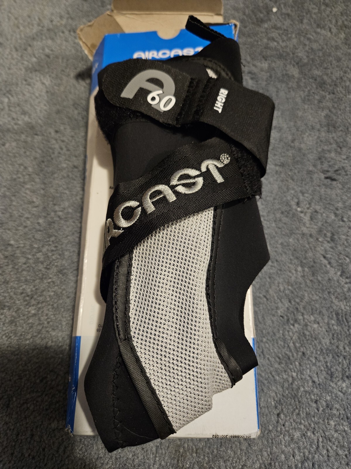 Aircast A60 Ankle Support Brace, Right Foot, Black, Small (Shoe Size Mens 47 eBay