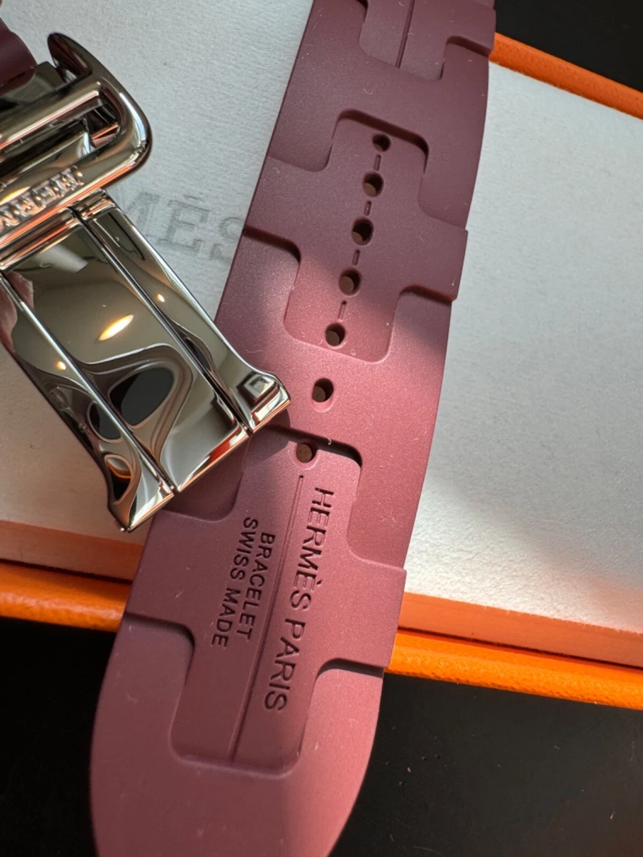 NEW - Apple Watch Hermès Band - 45mm - Rouge H Kilim Deployment