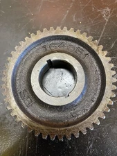 allis chalmers B-112 mower/lawn tractor transmission gear 164051