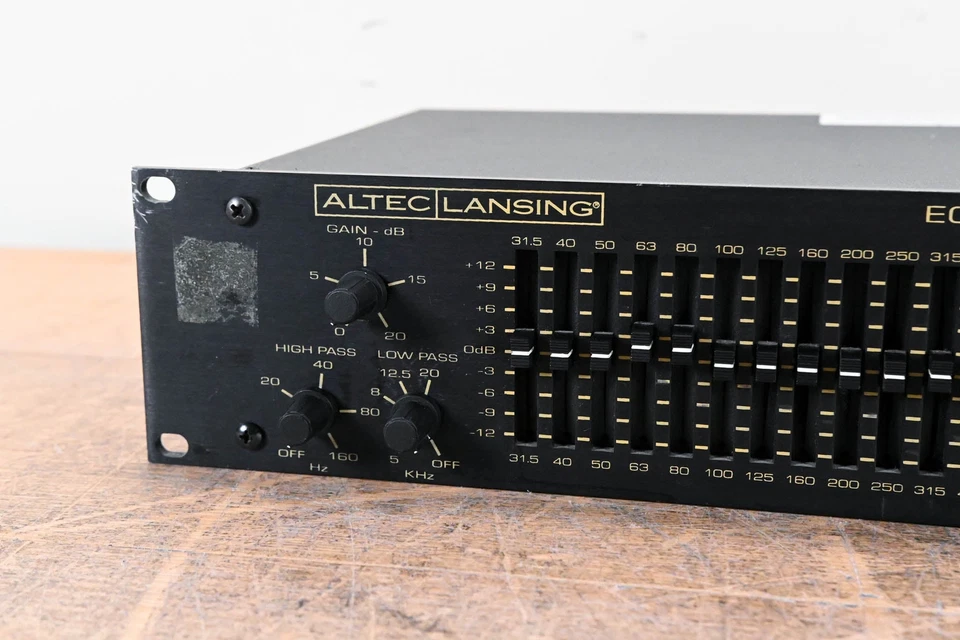 Altec Lansing 1753A 28-Band 1/3-Octave Equalizer CG0092H - Image 4 of 4