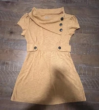 Women’s Gold Tunic One Step Up Size Medium