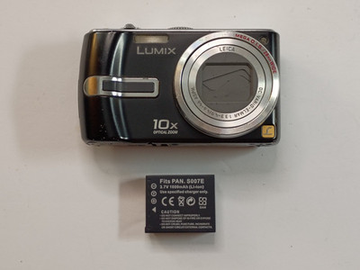 Panasonic Lumix DMC-TZ3 Digital Camera with Battery (NO CHARGER)