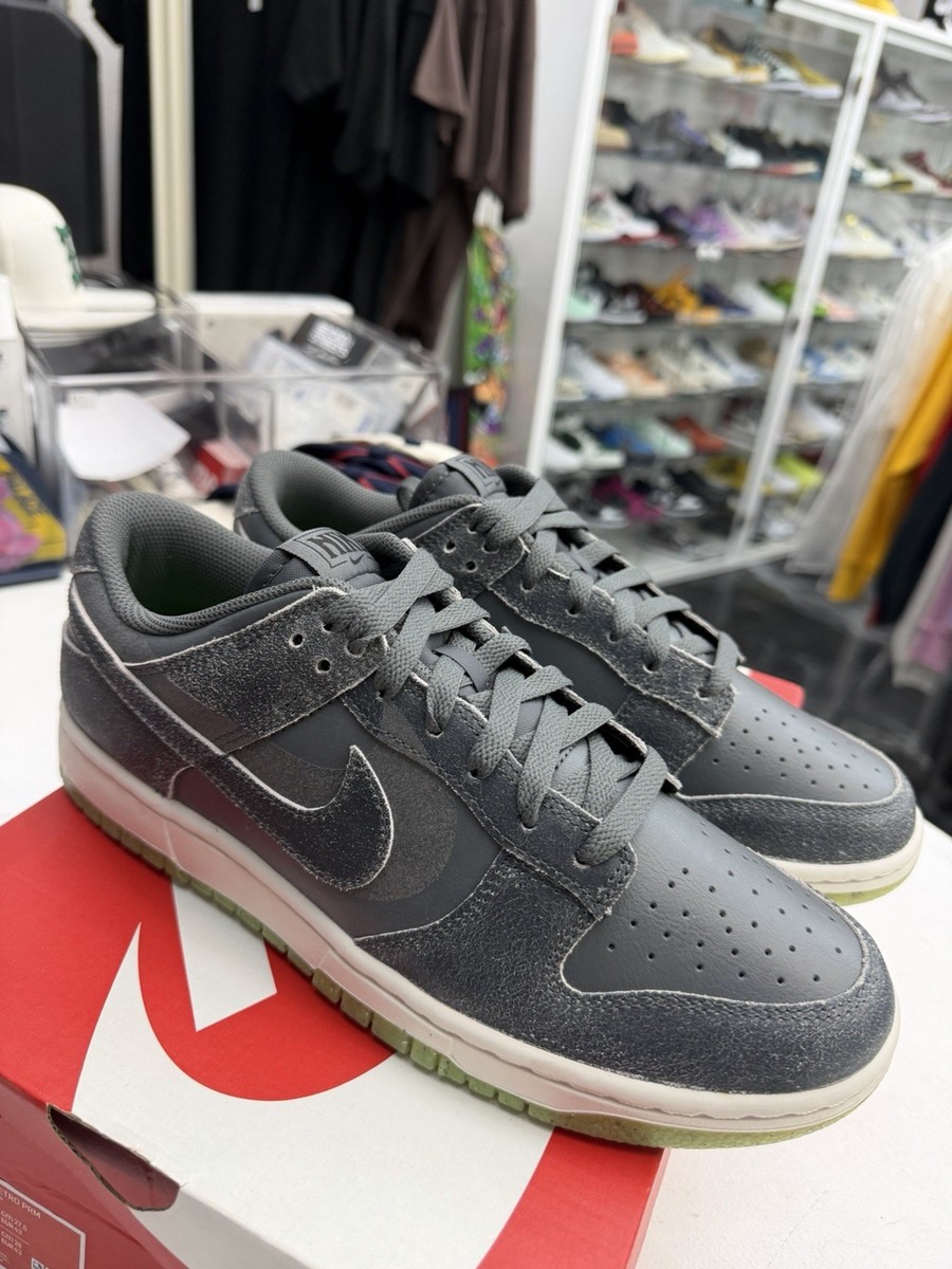 Nike Dunk Retro PRM halloween Cauldron  (2022) men’s size 9.5 grey green clean Nike Dunk Low PRM Halloween 2022 Cauldron Grey Green Men main image 3