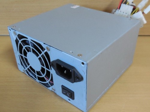 HCS PS-320(P/PFC) 320Watt Retro ATX PC Computer Netzteil Molex Floppy AUX*nt1622