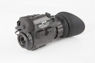 FLIR BREACH PTQ-136 サーマルナイトビジョン　pvs bnvd Breach PTQ136 Multifunctional Thermal Imaging Monocular | Flir