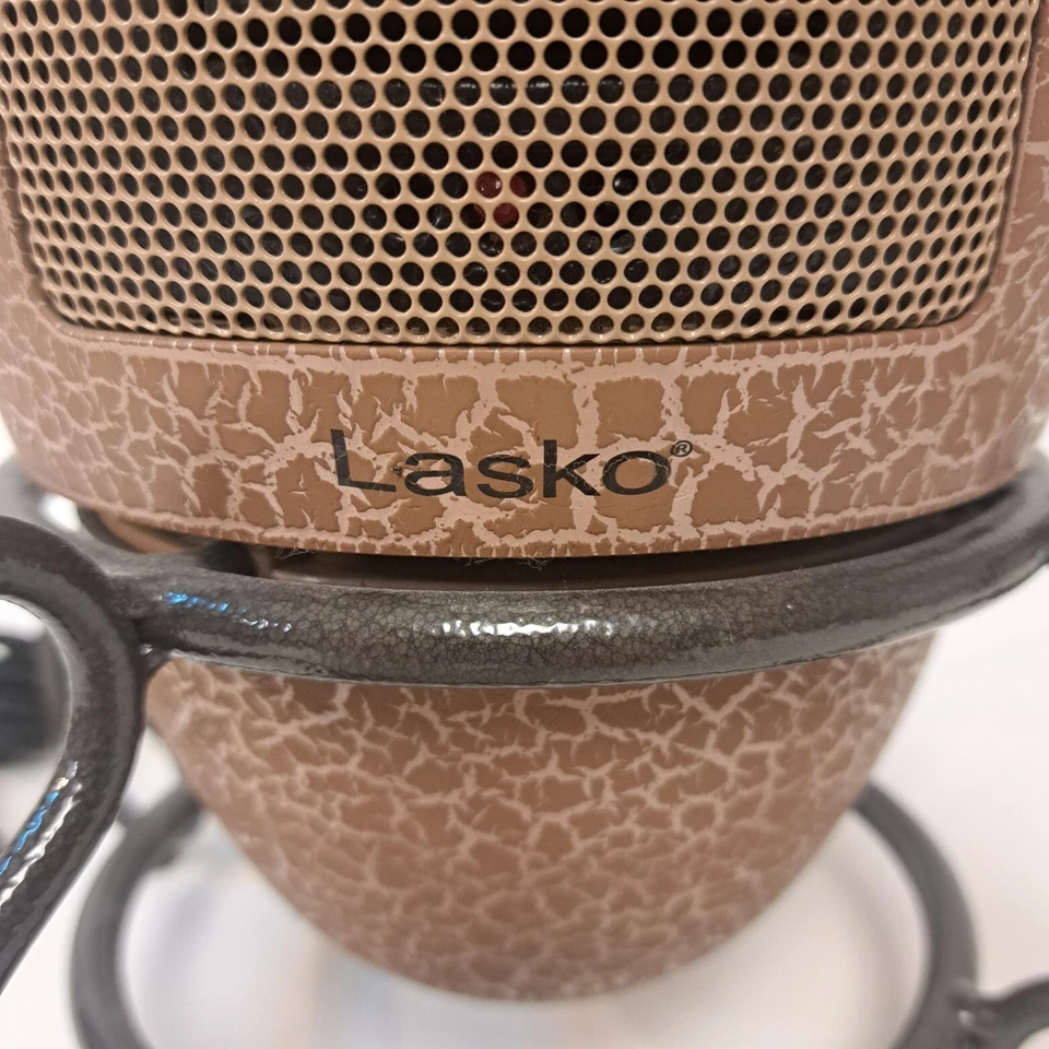 Lasko 6435 1500W Calentador de Espacio Eléctrico Cerámico Oscilante 16" (SIN CONTROL REMOTO) Foto 2 de 4