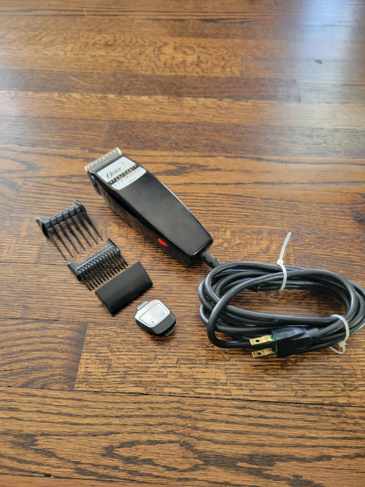 Vintage Oster Animal Clippers Set Model 96B with Attachments - Tested & Working