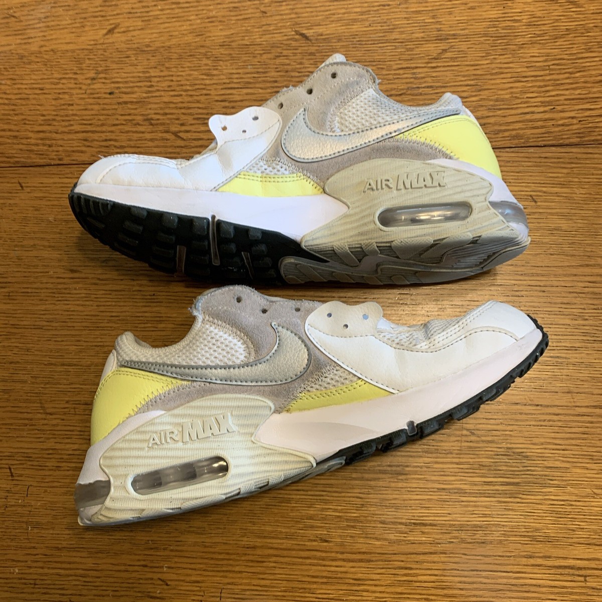 nike air max excee yellow