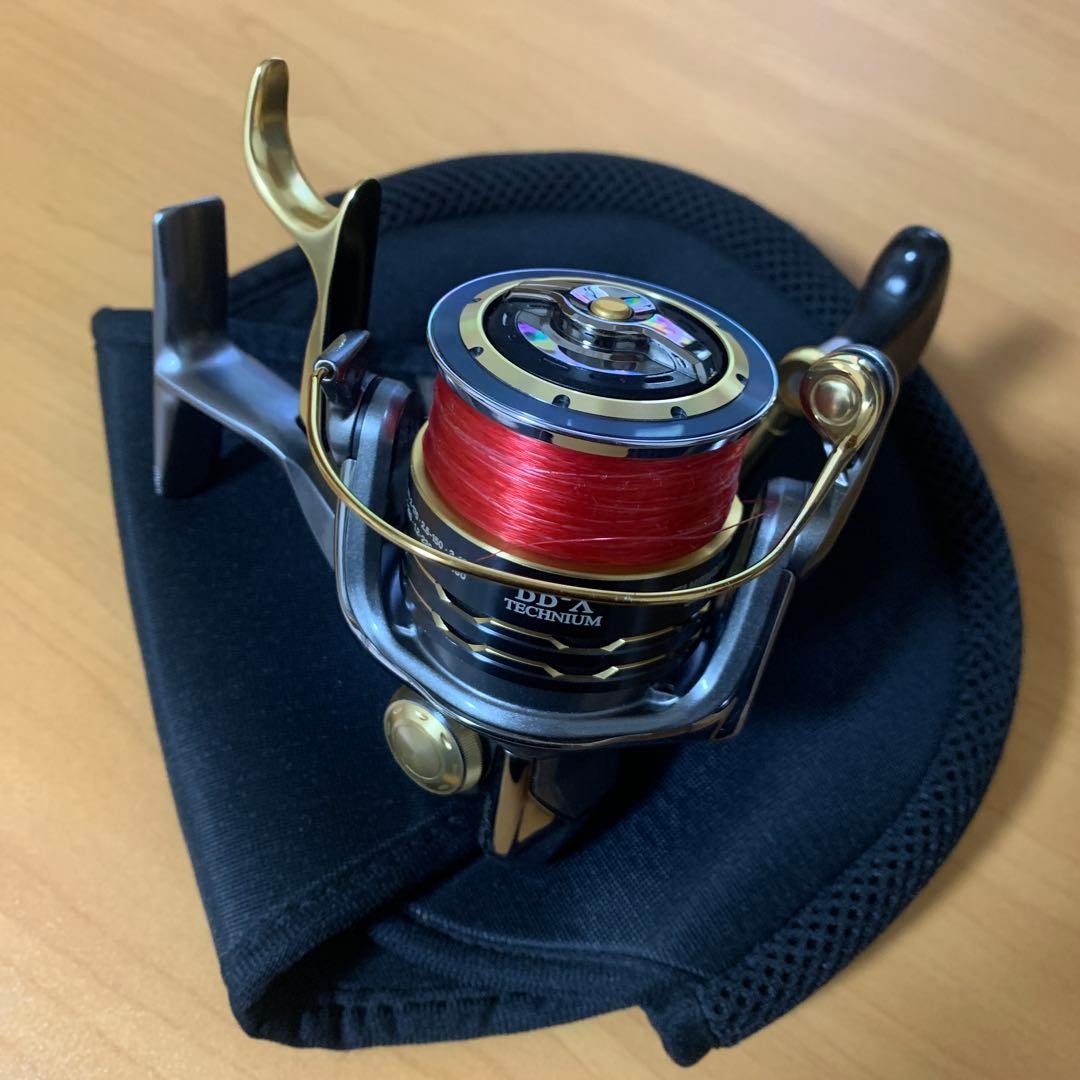 Shimano 10 BB-X Technium Mg 2500DXG Spinning Reel, 98cm retrieve
