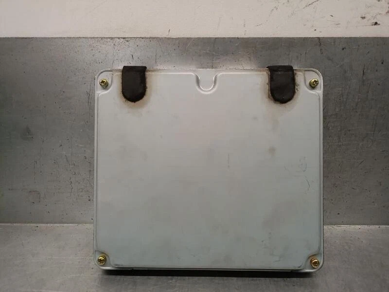 8966153200 centralina motore per LEXUS IS I ( E1 ) 200 (GXE10) 1999 5342246 - Immagine 2 di 4