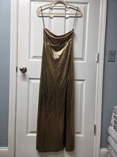 Forever 21 Women's Long Dress Golden Metallic Size XS Spaghetti Straps Back Zip