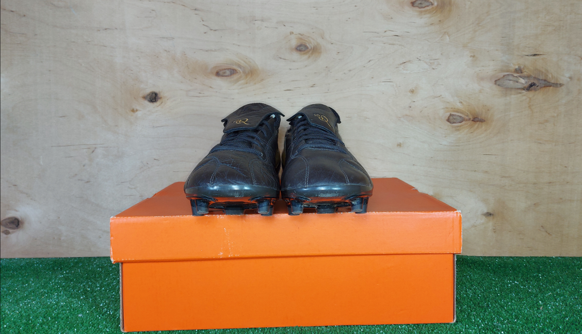 はくまいさん専用NIKE TIEMPOX RONALDINHO 27.5 Nike TiempoX Ronaldinho 2018 R10 Boots