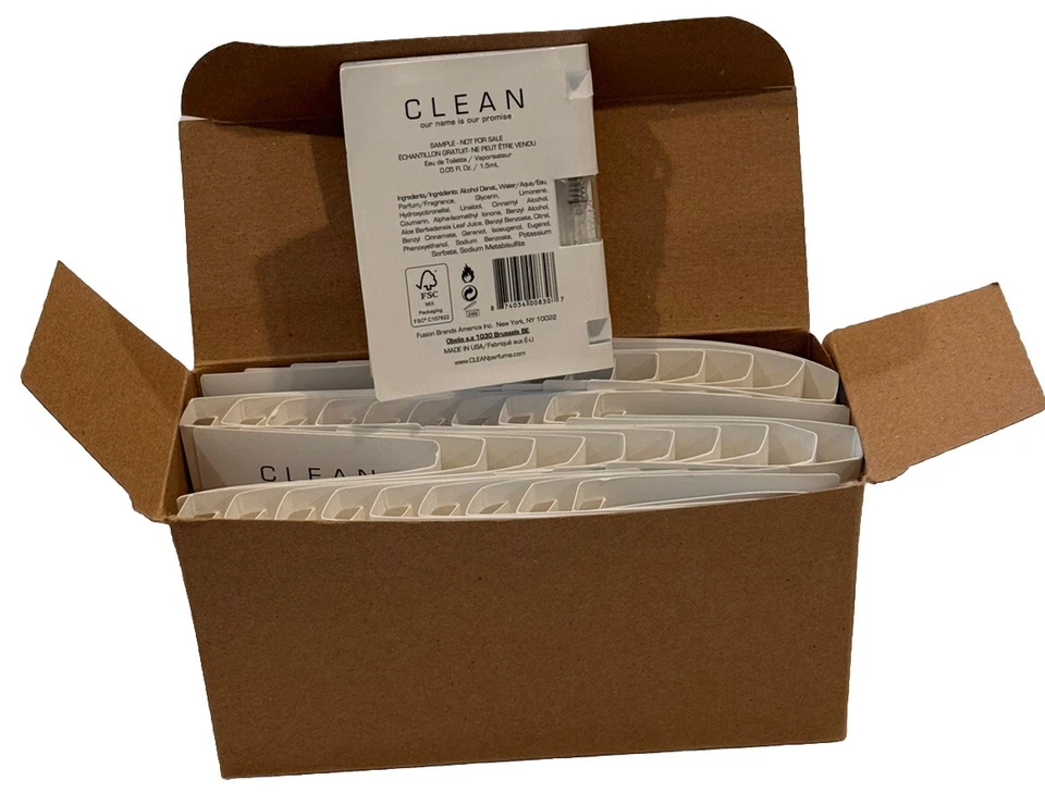 Vetiver blanco limpio 40 x 1,5 ml. Frasco de spray EDP para hombre nuevo en tarjeta 40 piezas Foto 2 de 4