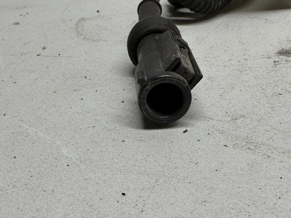 Sensor ABS trasero izquierdo Lincoln LS 2000 2001 2002 Foto 2 de 4