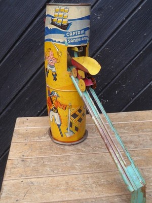 Vintage 1950s era Tinplate ''Captain Sandy Andy'' Toy made by Wolverine USA