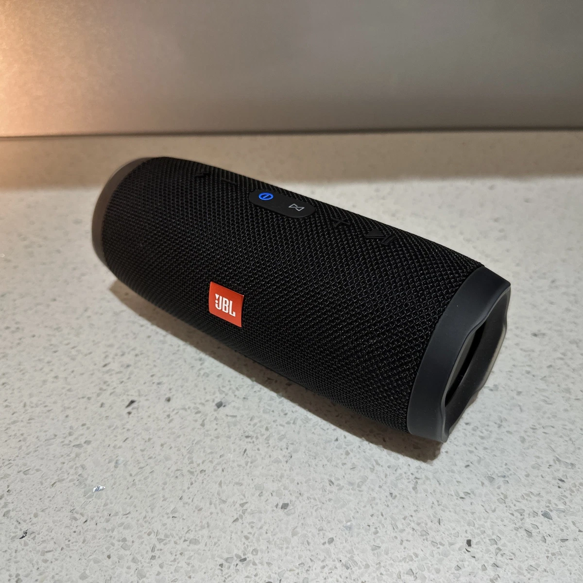 【中古】Jbl Charge 3 Negro Altavoz Bluetooth Resistente Al Agua Amazon.com: JBL Charge 3 impermeable altavoz bluetooth portátil