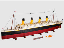 NEW Titanic Ship Building Set 10294  9090 PCS Large Cruise Liner Model with LED