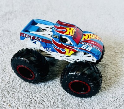 Hot Wheels Monster Trucks Race Ace Blue Flame Logo 1:64 Diecast Monstertruck 
