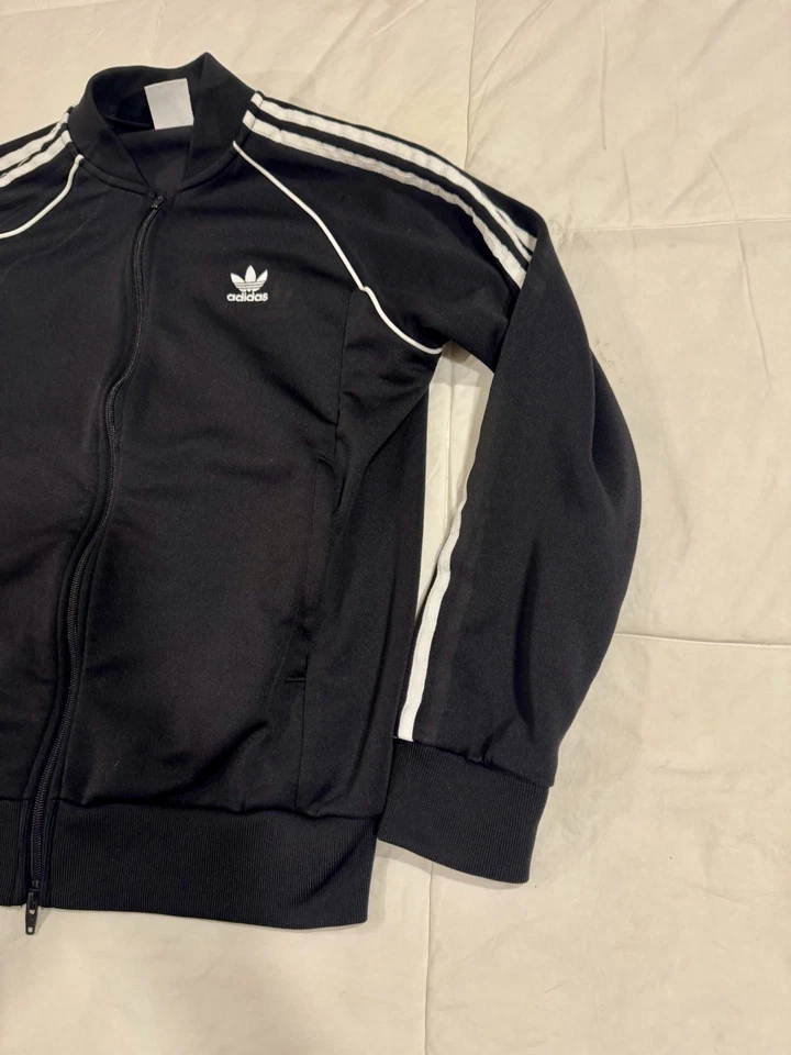 Chaqueta de Pista Adidas Originales SST Para Mujer Talla Grande Negra 3 Rayas CW1256 Foto 4 de 4