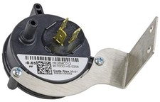 Carrier Pressure Switch - HK06MB061