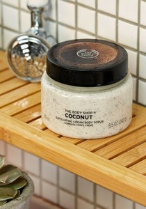 coconut exfoliating cream body scrub