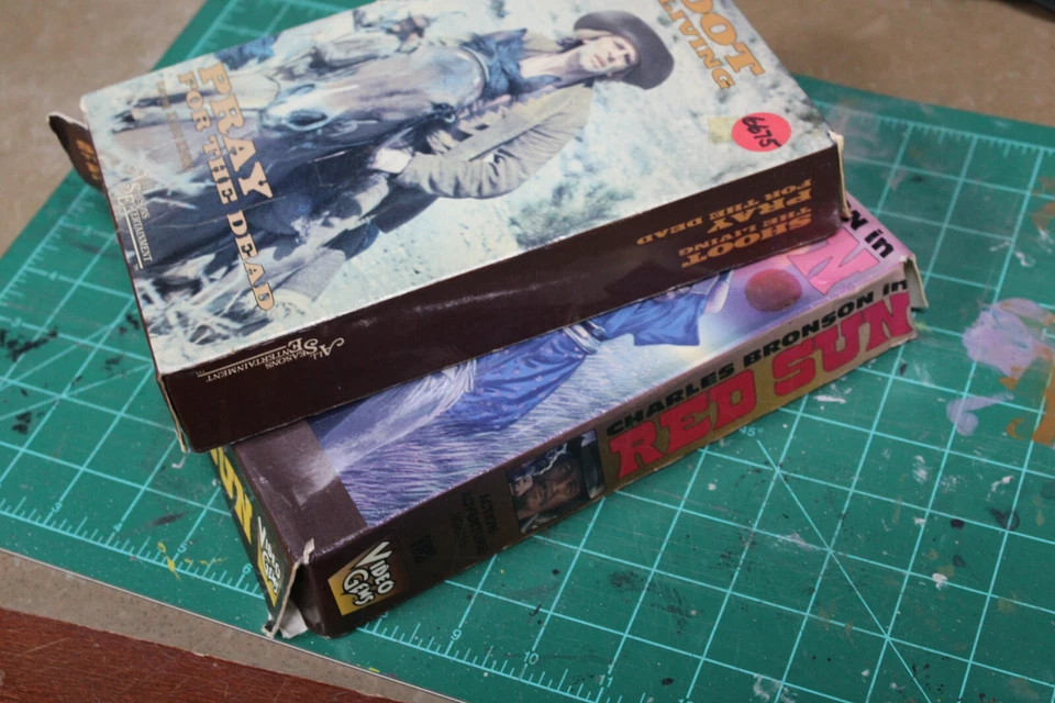 Big Box VHS Charles Bronson Klaus Kinski Red Sun Shoot The Living Toshiro Mifune - Image 4 of 4