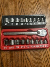 Snap On Raf80 Low Profile Ratchet And Socket Set