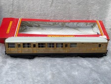 Hornby R4063 LNER Brake Teak Composite Coach