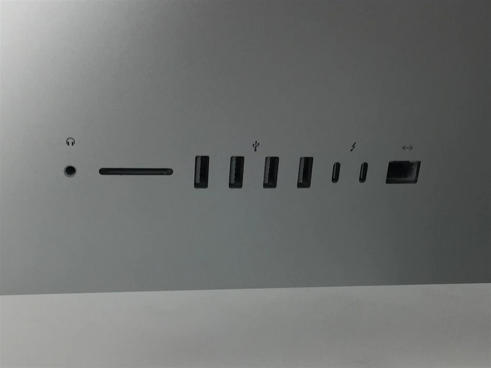 Apple iMac 27" Desktop i5-7500 8GB 2TB 5K Retina Display 3.8GHz MNED2LL/A 2017 - Image 4 of 4