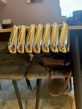 wilson staff d9 forged irons : 5 to GW : Regular shafts.