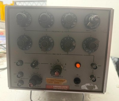 KH KROHN-HITE 4024  Ultra-Low Distortion Oscillator