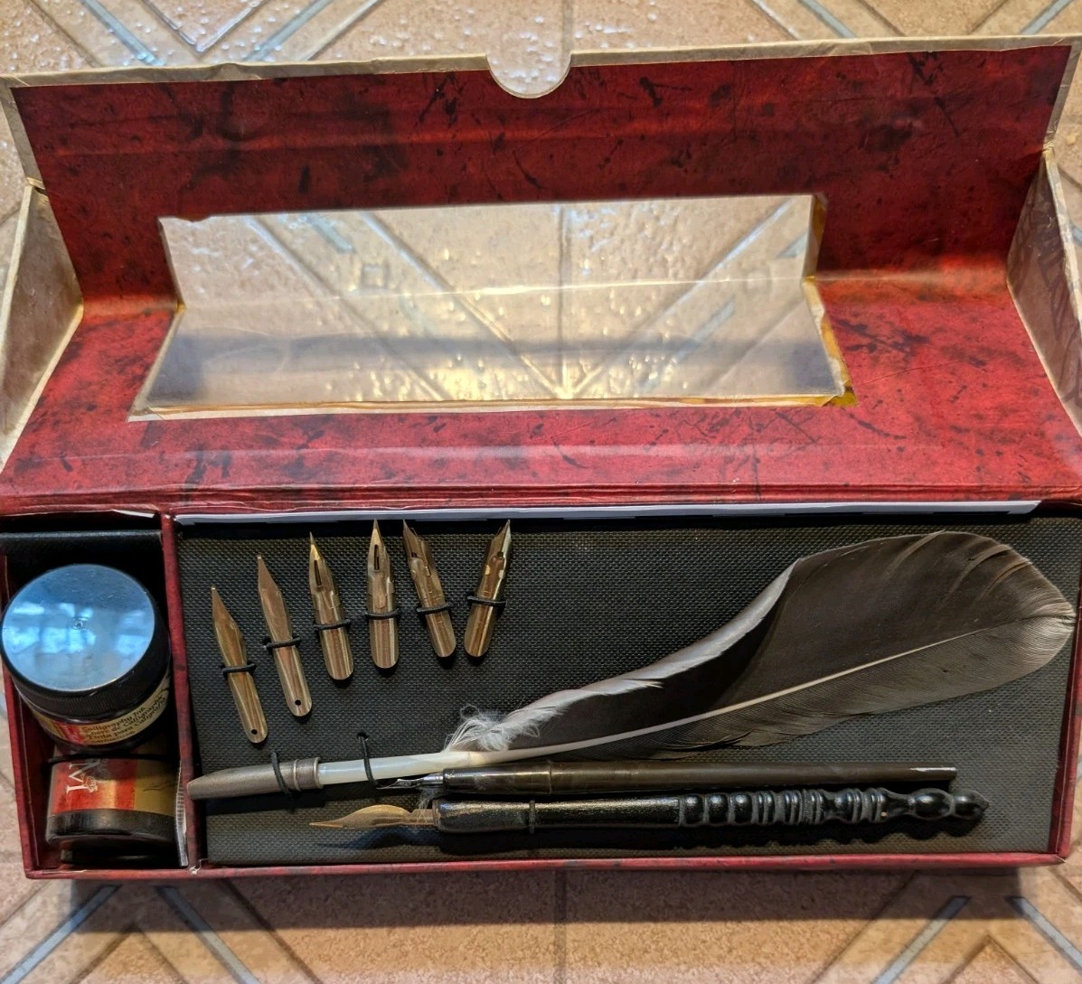 Feather Pen Set Authentic Models Plume J'Oie Schreibfeder - Ink Sealed 