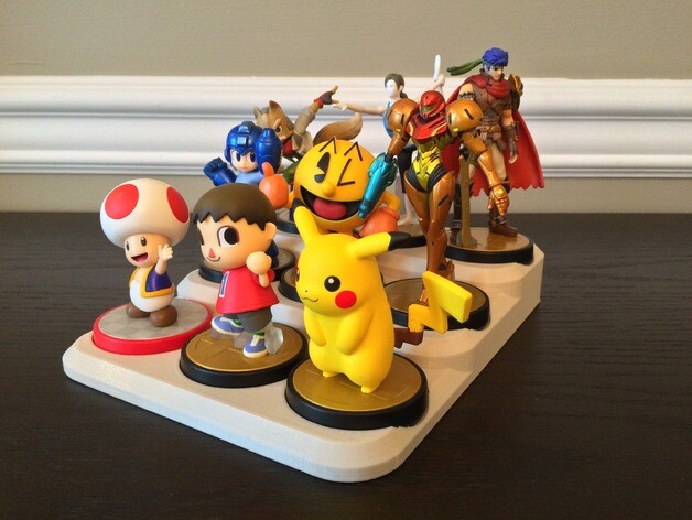 Nintendo Amiibo 9-Character Stand NFC Action Figure Display
