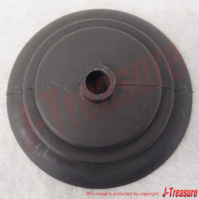 と。 NISSAN DATSUN SUNNY 1200 B120 Genuine Rubber Control Lever Boot