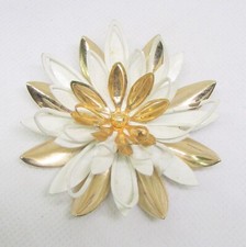 WHITE LOTUS GOLD TONE FLOWER COSTUME PIN BROOCH 64MM