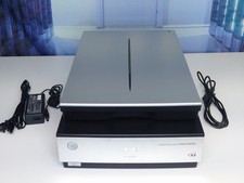Epson Perfection V700 PHOTO Flatbed Scanner