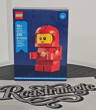 LEGO Up-Scaled Baby Astronaut 40767 GWP Space Baby Limited Edition Set New