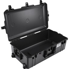 Pelican 1615 Air Case Black 