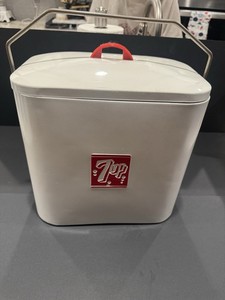 Restored Vintage Superior Junior 7up Embossed Picnic Cooler