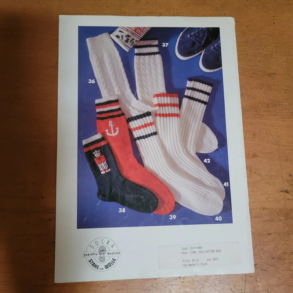 STAHL SCHE WOLLE ~ SOCKA NR. 6 ~ in GERMAN & ENGLISH ~ 1993 Vintage Knit Socks - Image 2 of 4