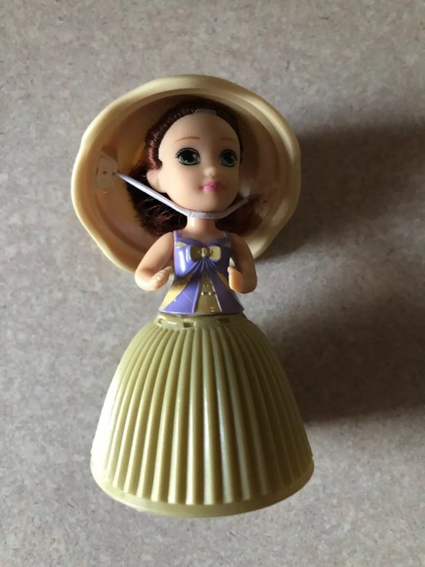 emco mini cupcake surprise