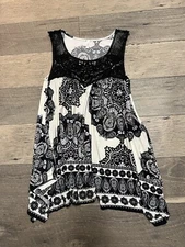 Boutique Pink Blush black and ivory tunic with crochet trim size S