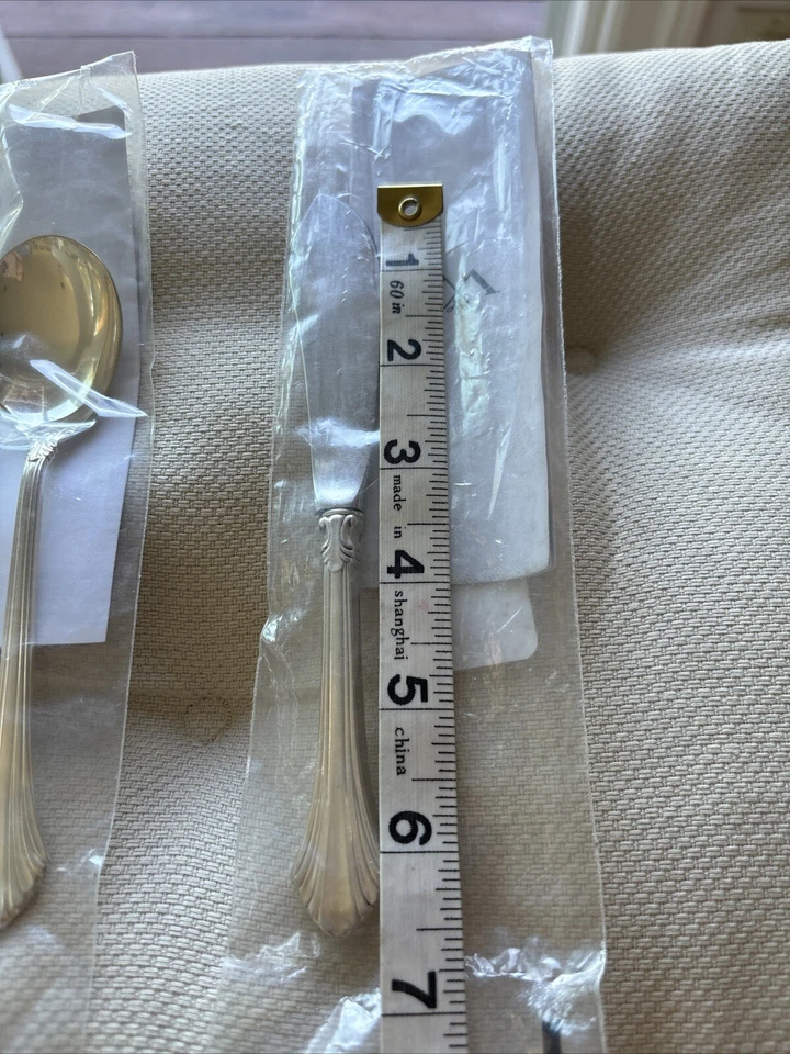 Nuevos cubiertos Wallace French Regency de plata esterlina cuchara de azúcar y cuchillo de mantequilla Foto 3 de 4