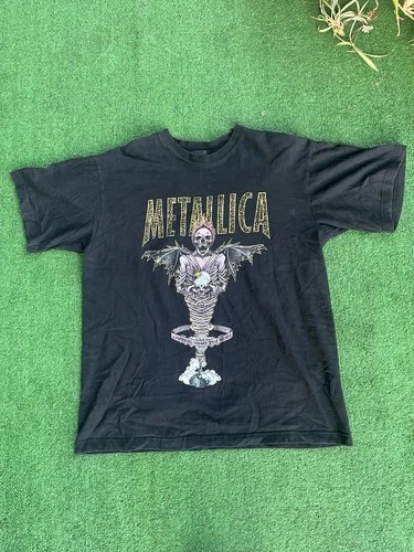Metallica King Nothing T-Shirt Faded Distressed 1990s vintage concert t-shirt, vintage, size XL, single stitch, B+ condition