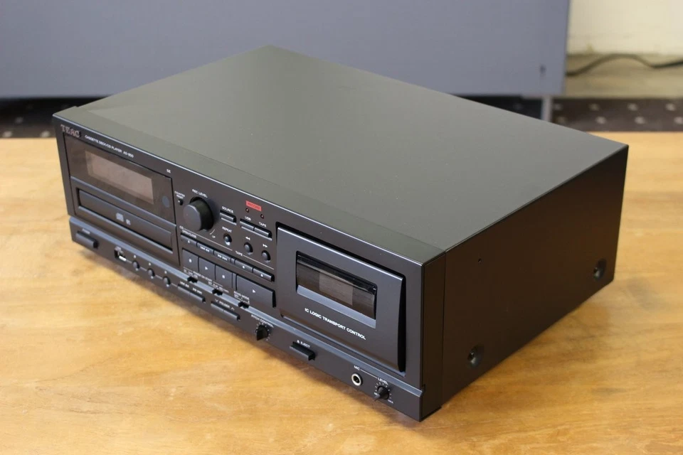 Teac AD-850-SE Schwarz - CD- & Kassettenspieler mit USB - Bild 2 von 4
