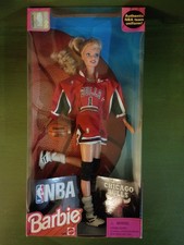 1998 Mattel NBA Chicago Bulls Barbie Doll 20692 NRFB NIB