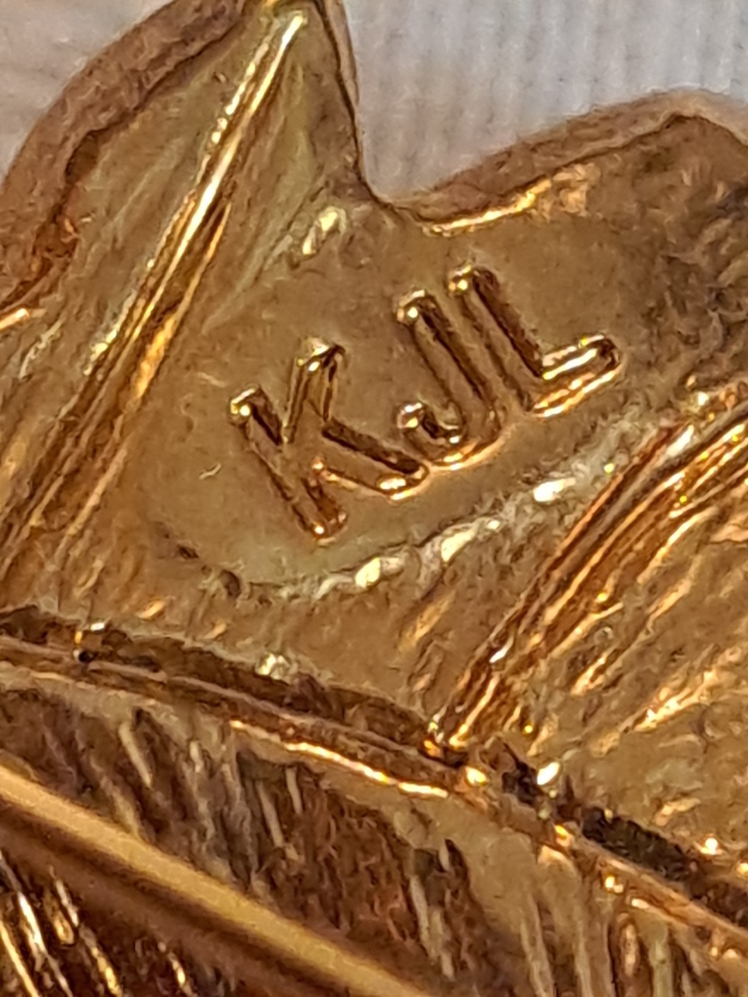 VTG KJL Kenneth Jay Lane Leaf  Goldtone Rhineston… - image 8