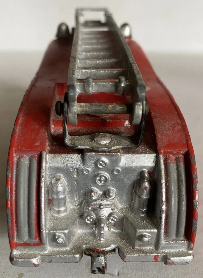 DINKY MECCANO SUPER TOYS CAMIÓN DE BOMBEROS 955 sin escalera extensible INGLATERRA DE COLECCIÓN Foto 4 de 4